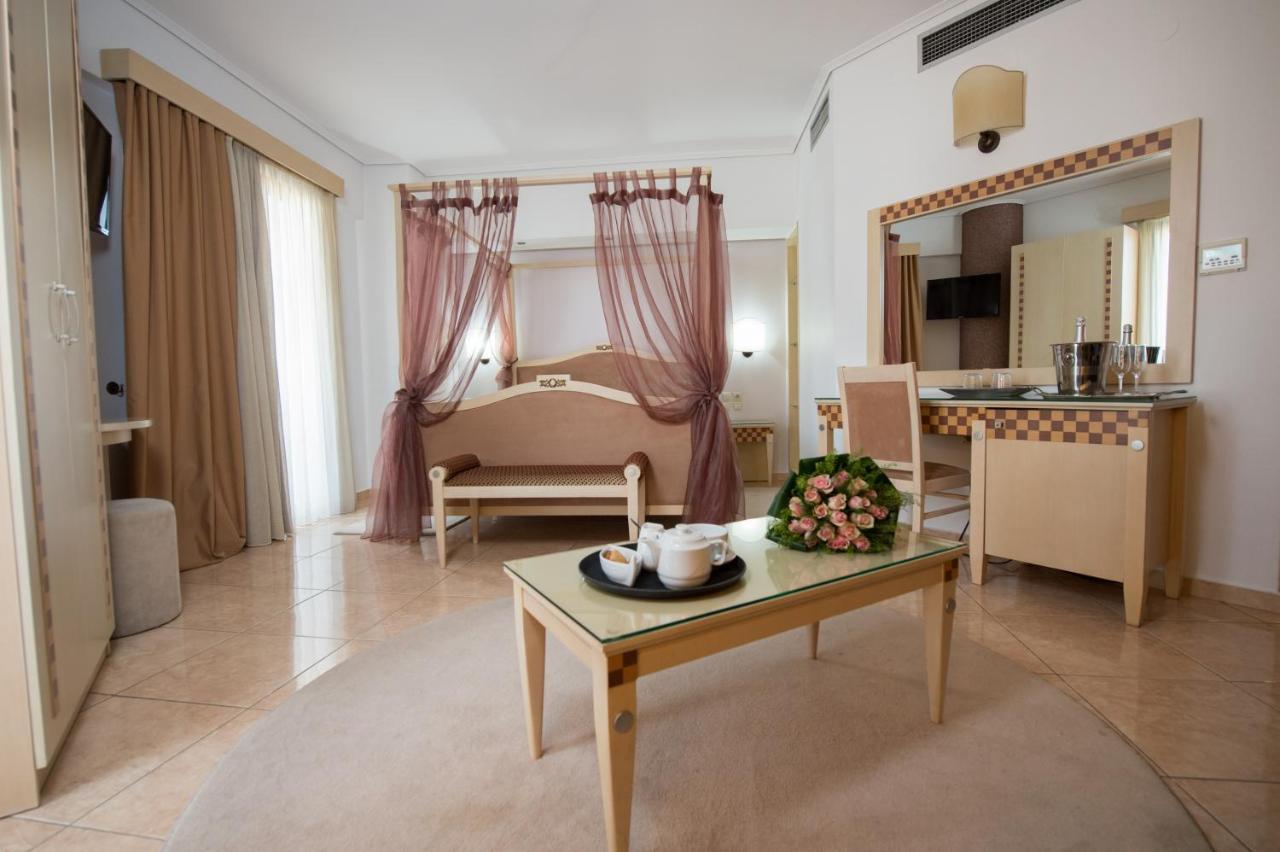 Premier Agrinio Heart Hotel Exteriér fotografie